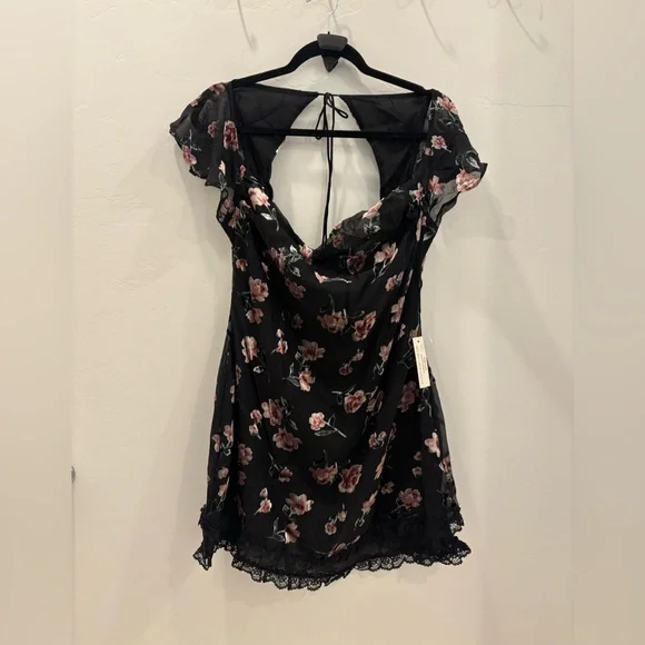 NWT For Love And Lemons Black Floral Dress - Picture 2 of 6